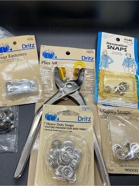Dritz Snap / Grommet Plier Kit heavy duty snaps grommets